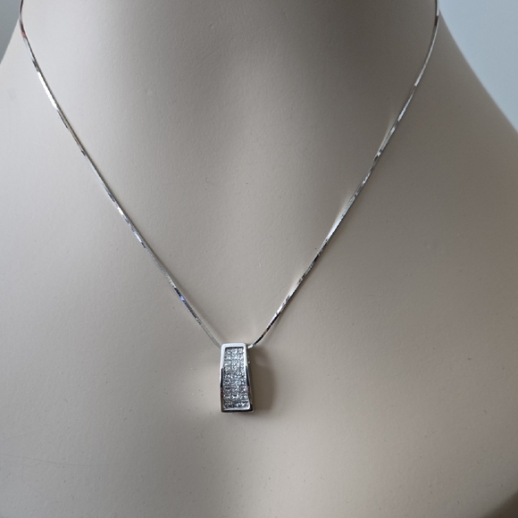 STATEMENT! 14 KARAT WHITE GOLD INVISIBLE SET NATURAL DIAMOND BAR SLIDE PENDANT - Picture 2 of 9